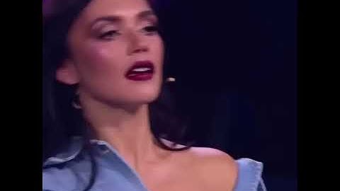 Первый поцелуй Оли Серябкиной / #леноль