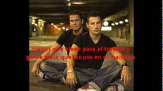 Video thumbnail of "ANDY Y LUCAS MANOS DEL MUNDO"