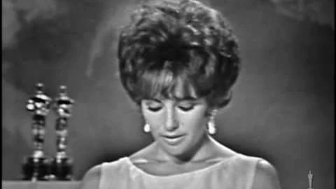 Elizabeth Taylor winning Best Actress for "Butterf...
