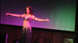 Loraine Mohr, bellydancer @ www.orientalprincesses.com