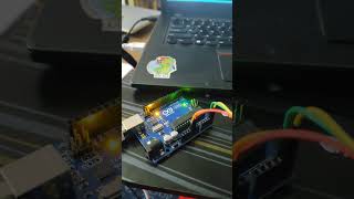 Arduino + OLED Display 😍 Live Output by Coding | Shorts