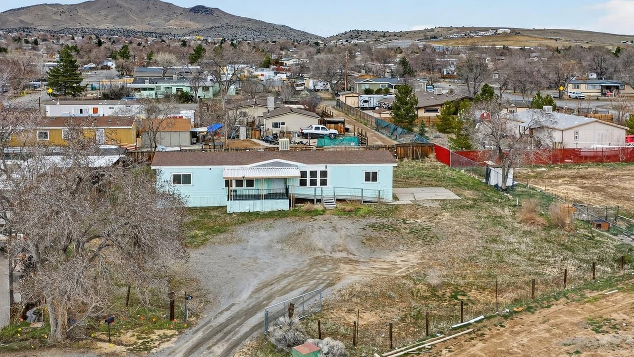 20 Charjene Ct, Sun Valley, NV