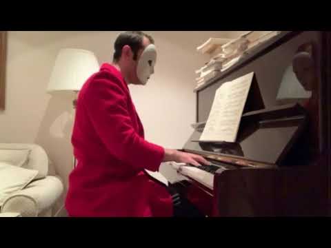 King Baldwin Plays ‘Verrufene Stelle’ from Schumann’s Waldszenen