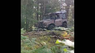 Land Rover Offroad, Early Morning Wheel Lift