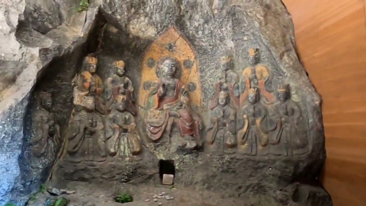 moto.note No.65 大分県臼杵市　国宝臼杵石仏（臼杵磨崖仏）