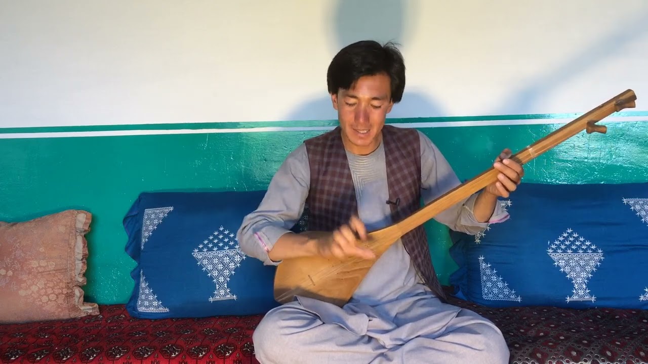 رازهای پنجه مغولی در دمبوره هزارگی: تکنیک‌های پنهان.