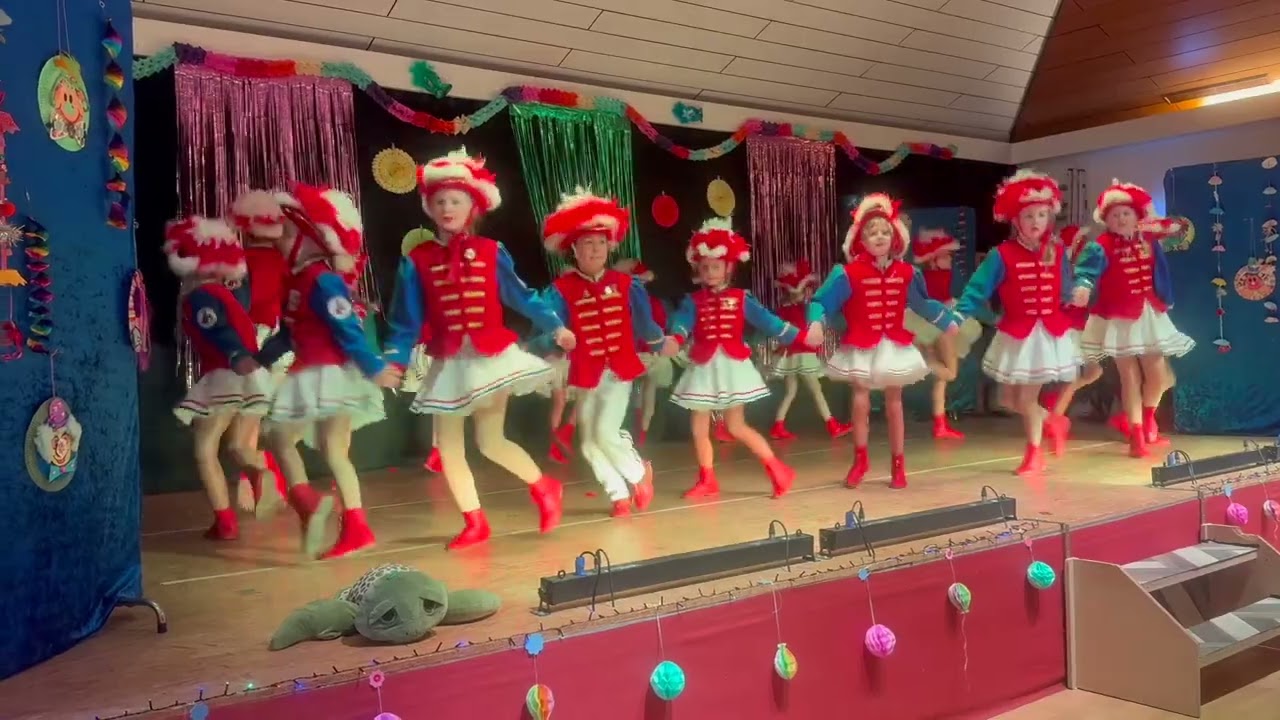 Altweiber Auftritte der Schüler