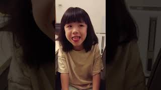 20190926 伸舌33