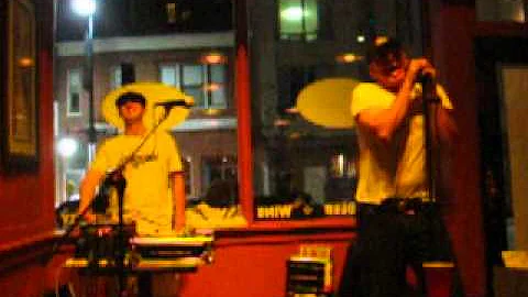 DJ MINDWRECKER-LAUR...  KELLY-BACKDOOR MAN-BACKDOO...