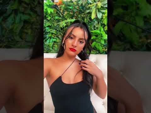 TikToker Confronts Server Talking About Her & Her Sugar Daddy | What’s Trending in Seconds | #shorts