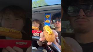 BeaverTails Kraft Dinner Beaverdog #shorts #macaroni #food #review #mukbang