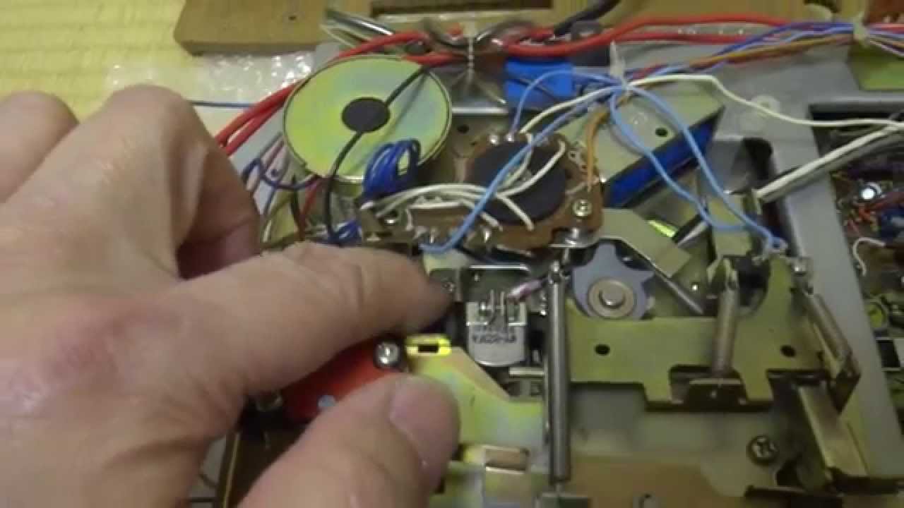 Technics 8-Track Deck RS-825U 復元しました～ - YouTube