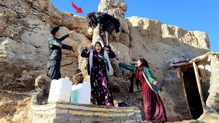 Sahar and Mohammad went to Mrs. Roya: The moment the caveman's anger flared up