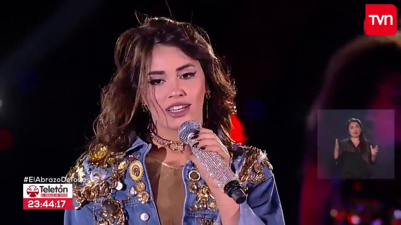 Todo el talento de Lali en el escenario del Nacional | Teletón 2017 | Buenos días a todos