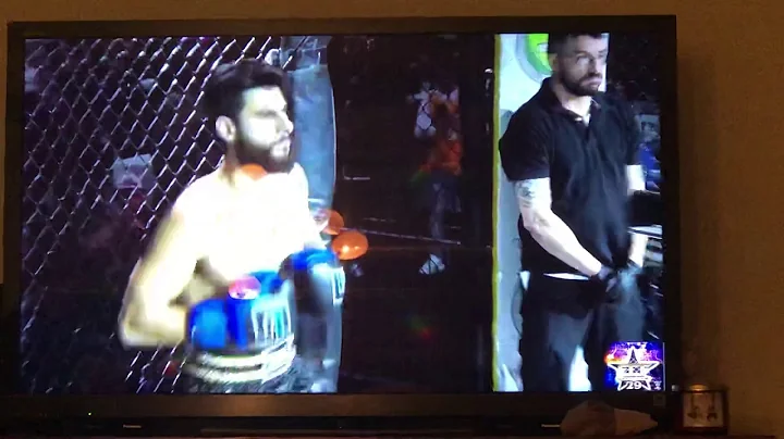 UFC - UCF Rob Namme Round 1
