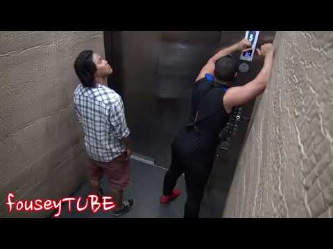 mortal-kombat-elevator-prank