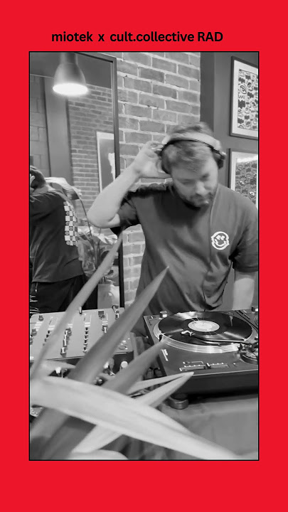 Miotek behind the scenes... #dj #electronicmusic #brokenbeats #breakbeat #bass #bristol #radioshow