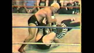 Dick The Bruiser vs Jerry Valiant   WWA   All Star Championship Wrestling