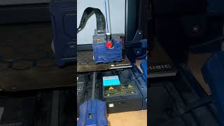 Wenn der 3d Drucker ausm Takt kommt -.- 😜 #3dprinting #beatbox #anycubic #bambulab #awesome