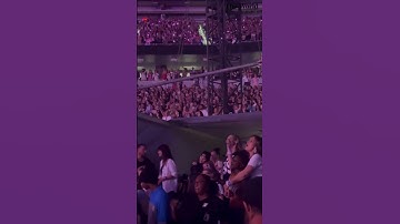 Selena Gomez and her little sister Gracie share a sweet moment during ‘Lover’ at TS Eras Tour.