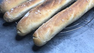 Baguette o pan francés (barras de pan muy fáciles)