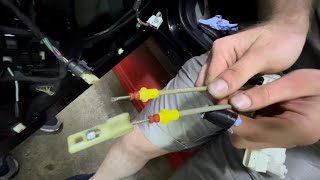 видео: Не работает присоска (доводчик замка) двери водителя на BMW X5 F15? X6 F16? Бмв икс пять шесть х5 х6 картинка: Не работает присоска (доводчик замка) двери водителя на BMW X5 F15? X6 F16? Бмв икс пять шесть х5 х6