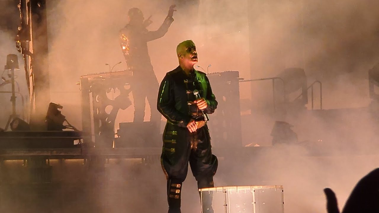Du Hast - Rammstein live @ RCF Arena di Reggio Emilia 2024 - 4K - YouTube