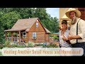 Life in a Tiny House called Fy Nyth - Visiting Off Grid with Doug & Stacy's Homestead