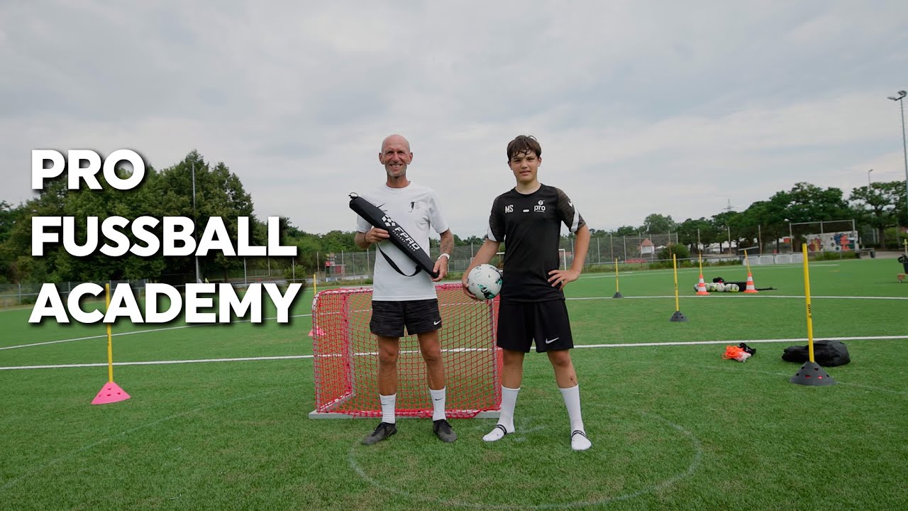 FPRO™ x Pro Fussball Training. Let's Train Smart!
