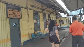 vlog(44)到居銮火车站(Kluang Railway Station)吃早餐---斋戒月期间，不用排队等位，可以马上入座点餐，享用早点。