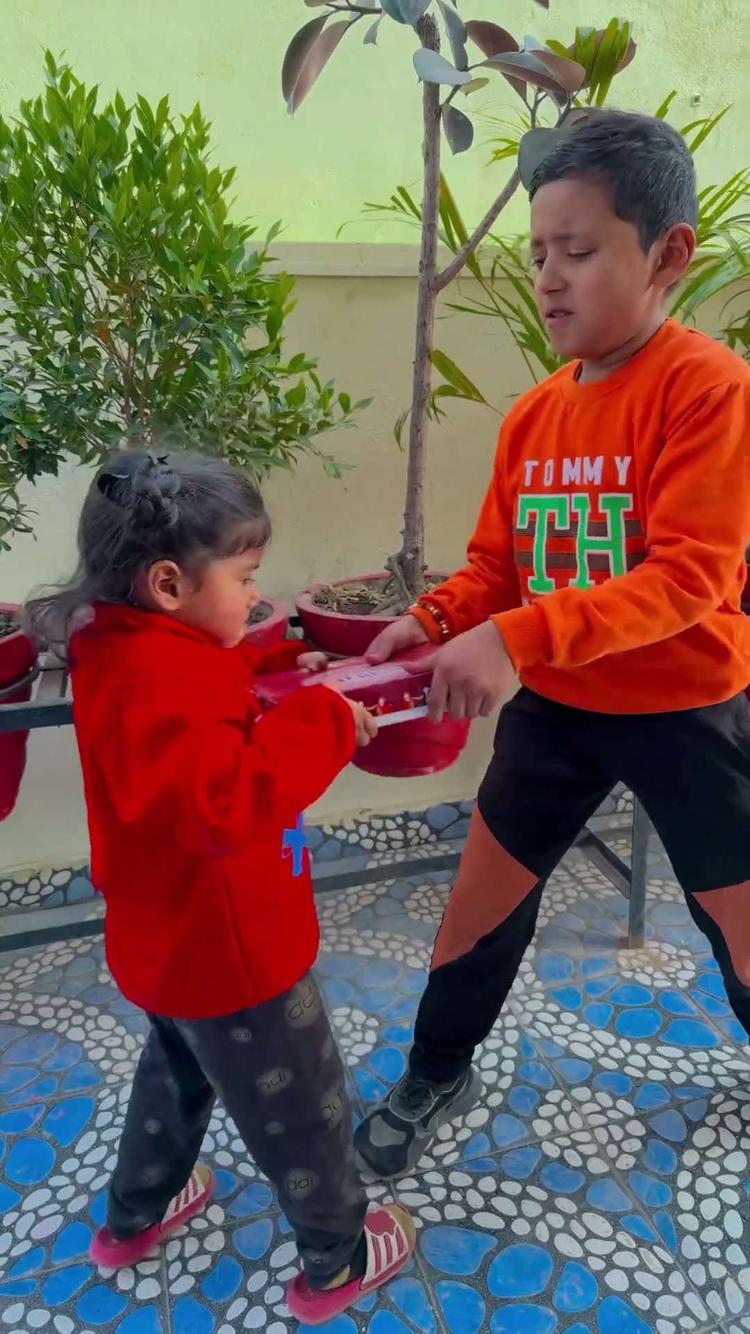 Cute Baby Dance ??? #shorts #funny #comedy #cutebaby #dance #ytshorts #youtubeshorts