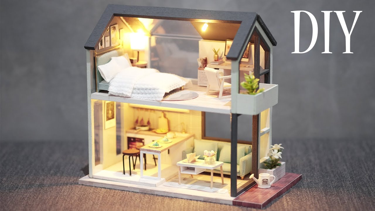 CUTEBEE 1: 24 DIY Dollhouse Kit (Comfortable Life)