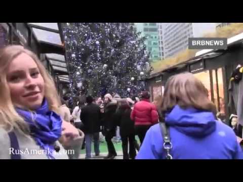 Скоро Новый Год и новогодняя елка уже горит 