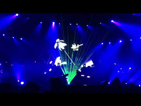 Jay Chou 2011 Los Angeles Live Concert 周杰伦2011洛杉矶超时代演唱会 双截棍