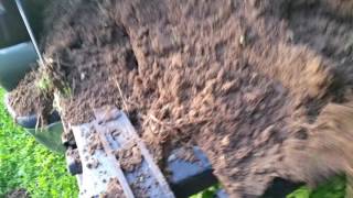 Harbor freight haul master truck bed unloader