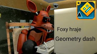 (SFM FNAF) Foxy hraje Geometry dash