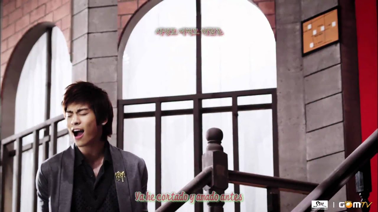 SHINee - Hello spanish subbed + karaoke - YouTube