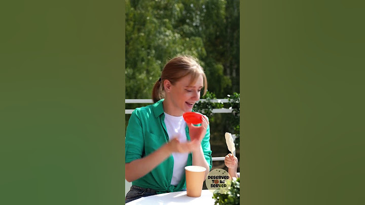 The easiest ice cream trick 🍦 No more mess! 🚫
