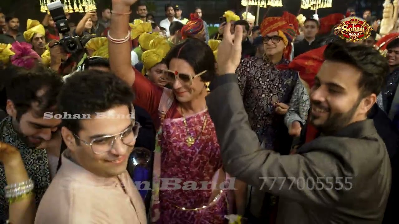 Sunil Grover Danced in This Royal Baraat | Sohan Lal & Sons Ghoriwala #sunilgrover #royalwedding