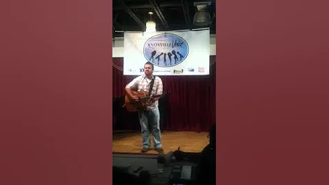 Knoxville Voice Finalist Aaron Adkisson