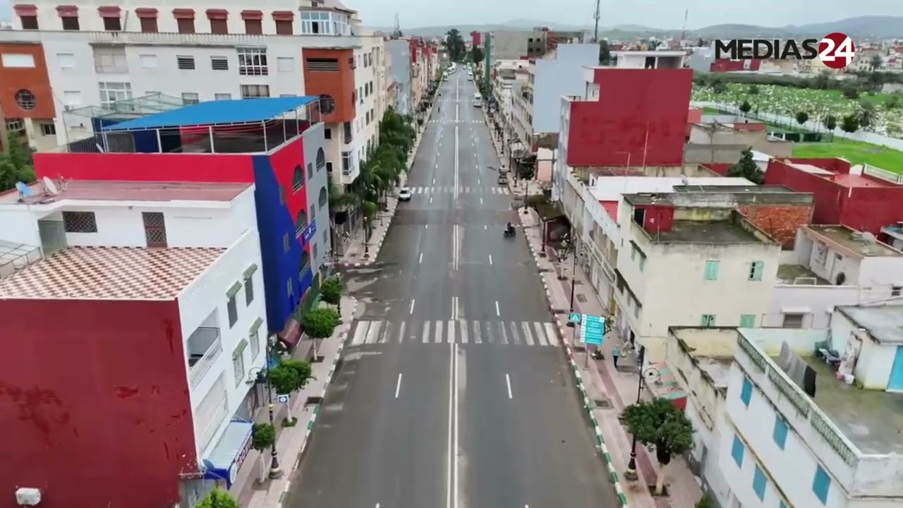 ⛈️À Ksar El Kébir, des rues désertes après l’évacuation préventive des habitants