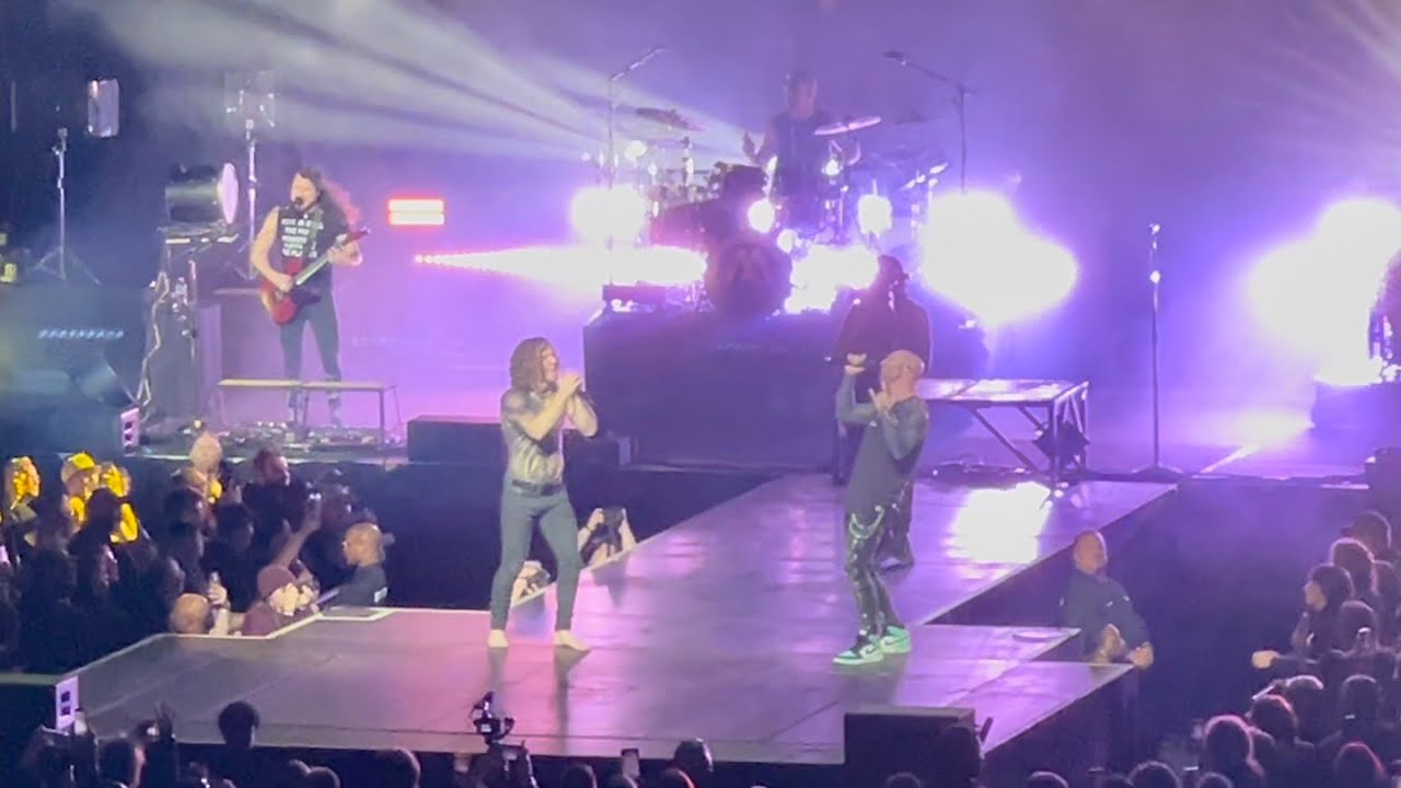 Nothing More feat. Chris Daughtry - FREEFALL (Live in Charlotte, NC April 12th 2025) Nothing More feat. Chris Daughtry - FREEFALL (Live in Charlotte, NC April 12th 2025)