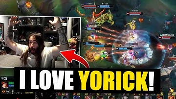 MoistCr1TiKaL Reacts To T1 Winning WORLDS AGAIN!