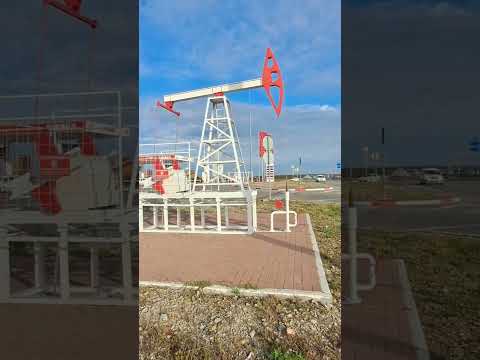 Вот так качают нефть, не отходя от кассы 🛢️🔥