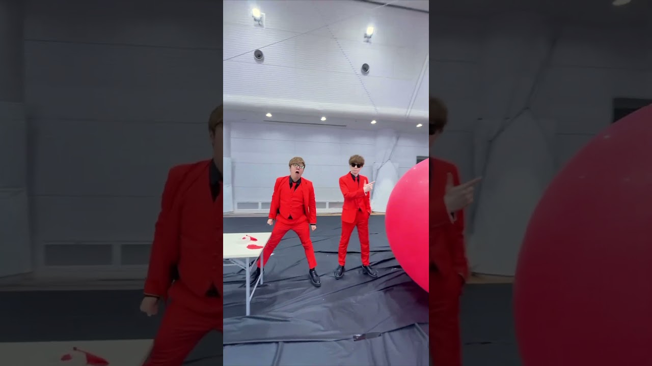 風船を割るタイミングをYoutubeテーマソング2に合わせてみたら...#hikakin #seikin #shorts