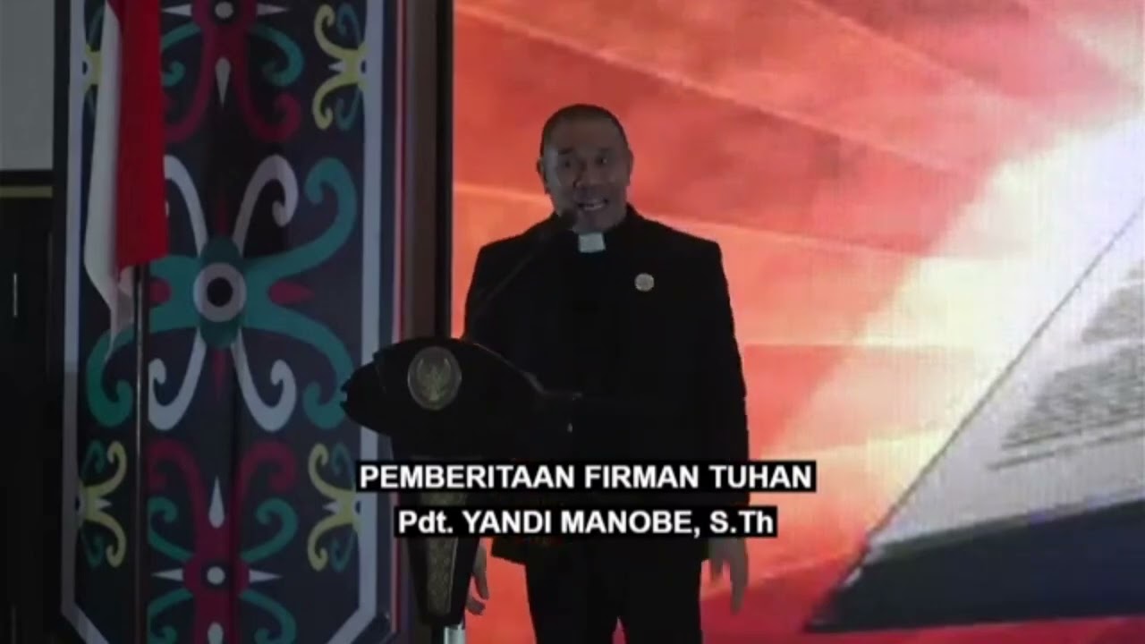 Pdt. Yandi Manobe, S.Th. Pertemuan Raya II Bapak GKE di Kapuas.