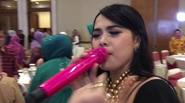 Ratu Sikumbang- Katiko cinto babungo rindu Live