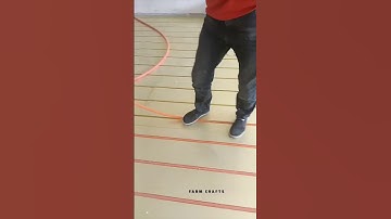 Underfloor heating pipes