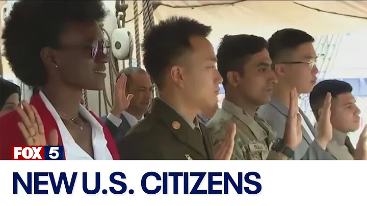 Upacara Naturalisasi diadakan pada Hari Bendera