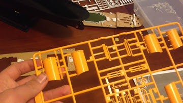 Academy White Star line RMS Titanic model kit. (Part 2)